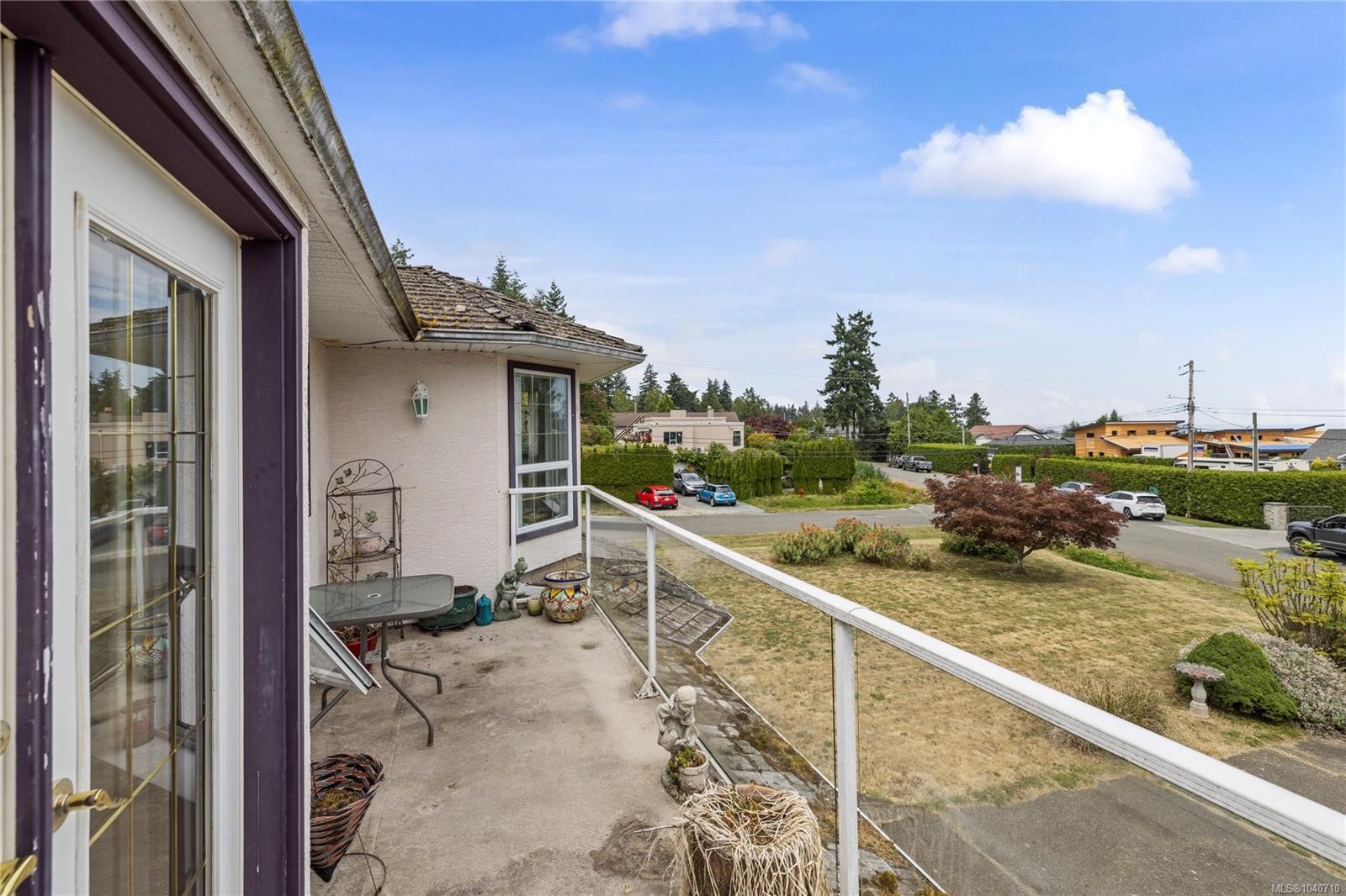 876 Cavin Rd, French Creek, BC