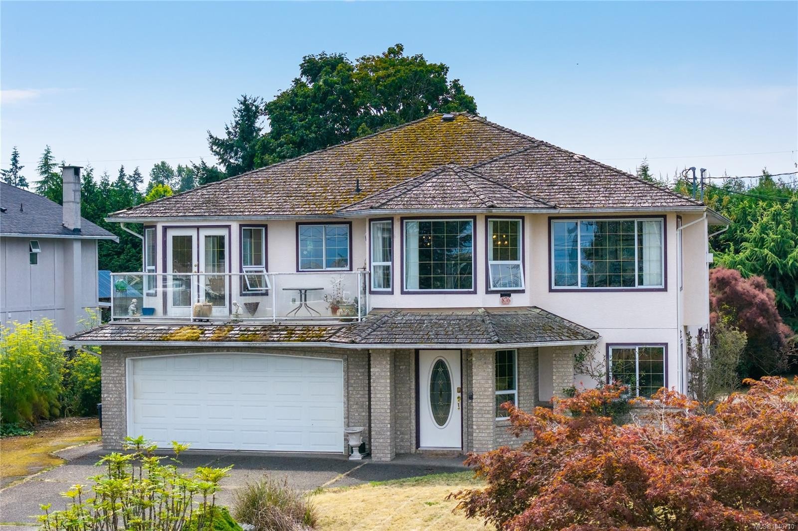 876 Cavin Rd, French Creek, BC