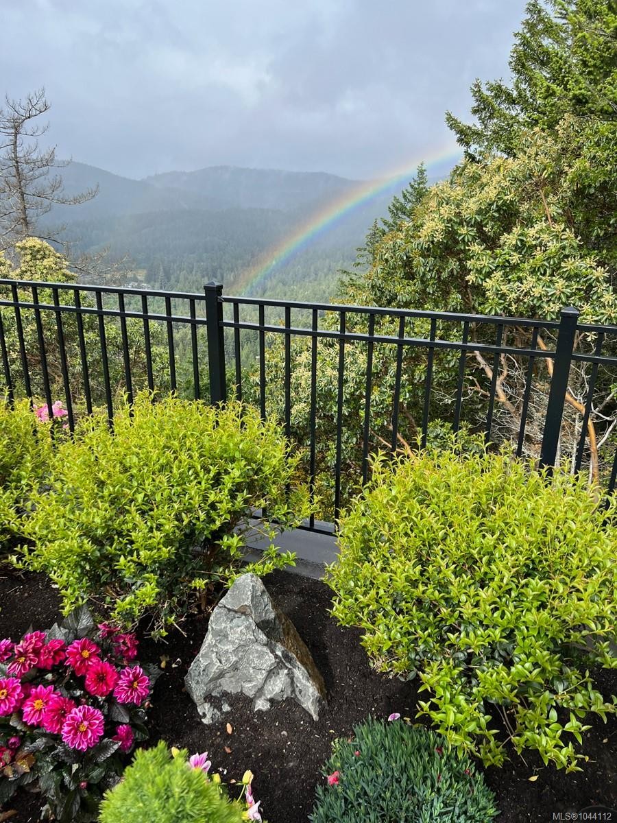 2061 Pinehurst Terr, Langford, BC