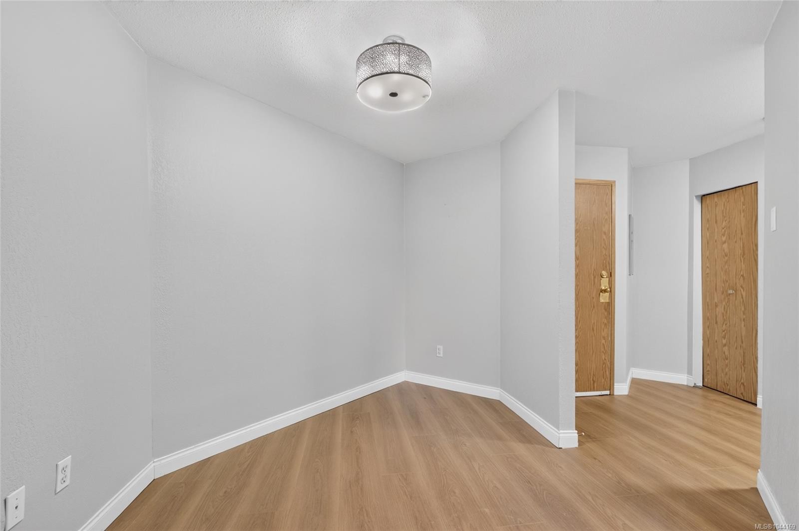 #105-200 Back Rd, Courtenay, BC - Indoor Photo Showing Other Room