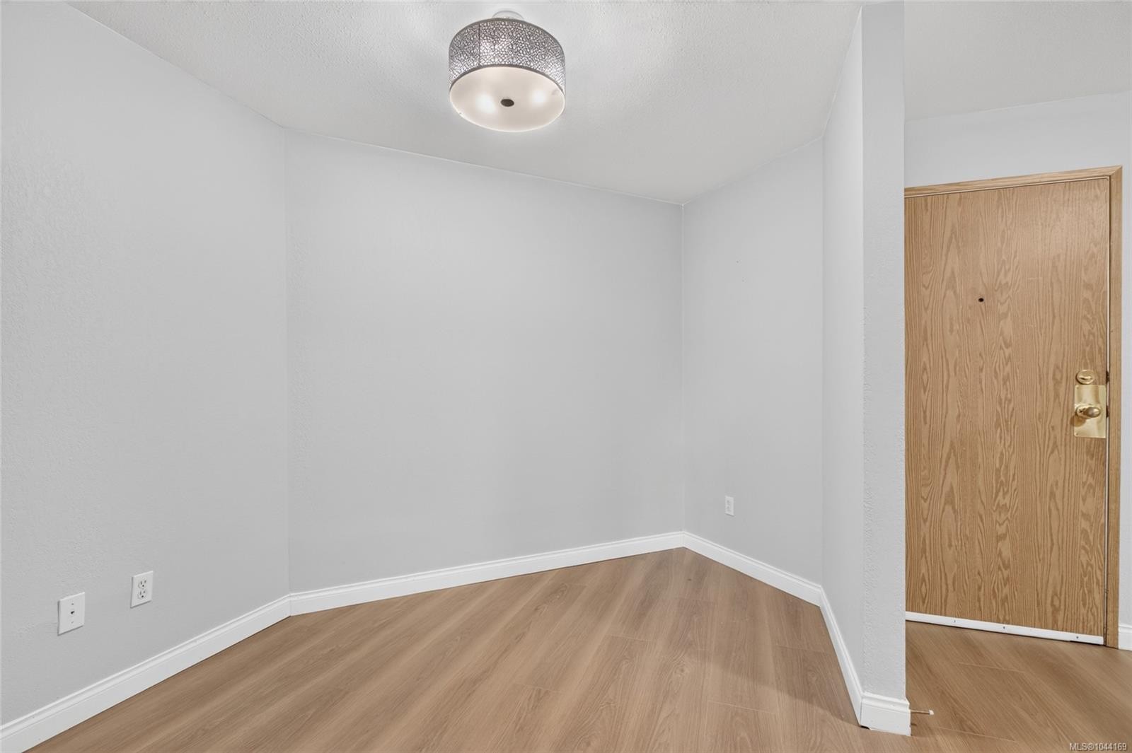 #105-200 Back Rd, Courtenay, BC - Indoor Photo Showing Other Room