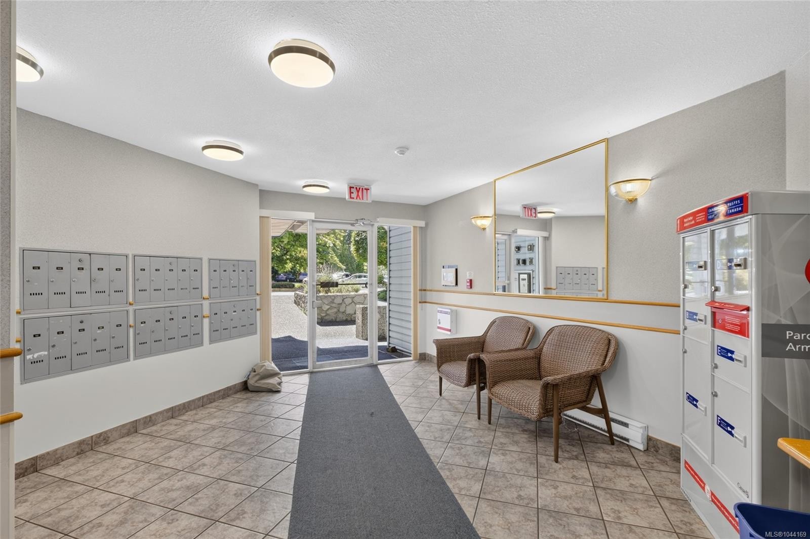 #105-200 Back Rd, Courtenay, BC - Indoor Photo Showing Other Room