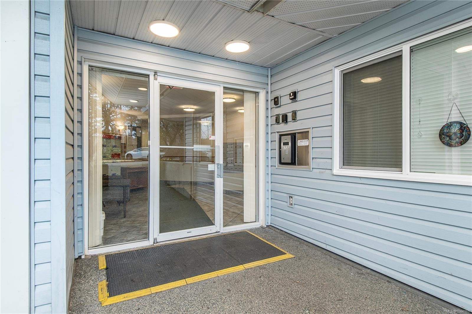 #105-200 Back Rd, Courtenay, BC - Outdoor With Exterior