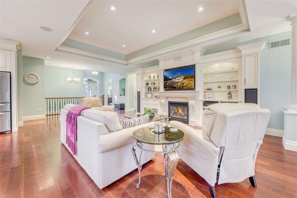 1221 Mike Weir Drive, Sarnia, ON - Indoor Photo Showing Living Room With Fireplace