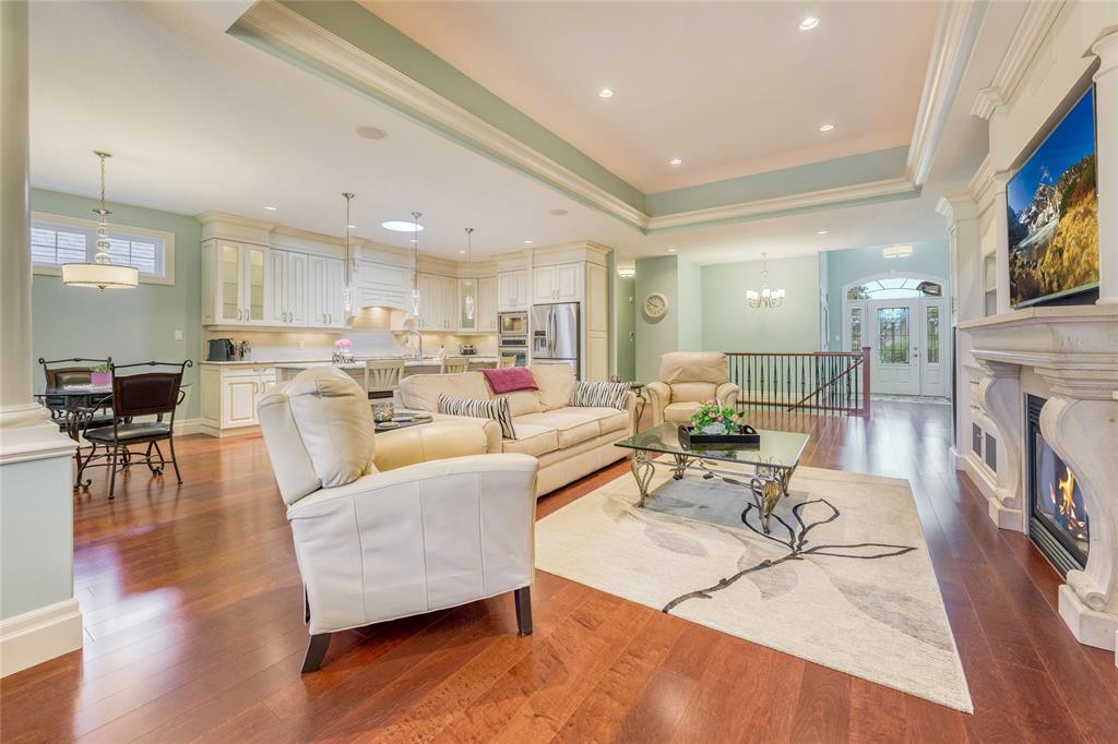 1221 Mike Weir Drive, Sarnia, ON - Indoor Photo Showing Living Room With Fireplace