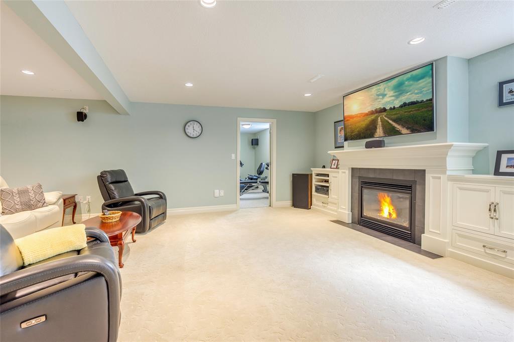 1221 Mike Weir Drive, Sarnia, ON - Indoor Photo Showing Living Room With Fireplace