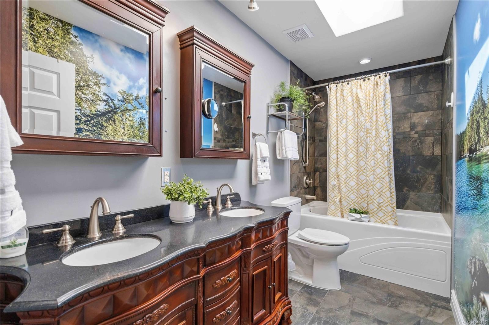 1171 Roy Rd, Saanich, BC