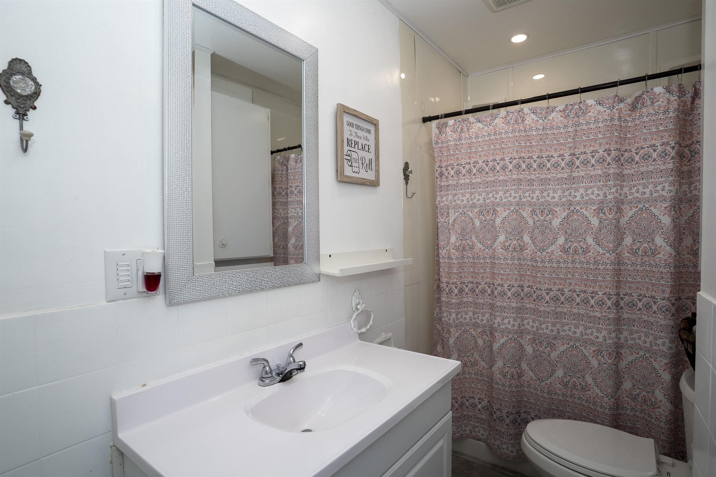 503 Prince Arthur Boulevard, Thunder Bay, ON - Indoor Photo Showing Bathroom