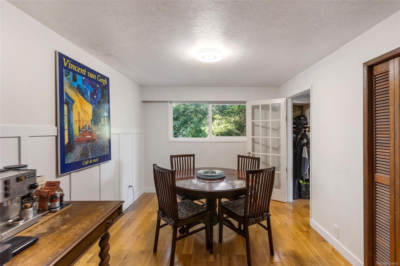 4054 Grange Rd, Saanich, BC