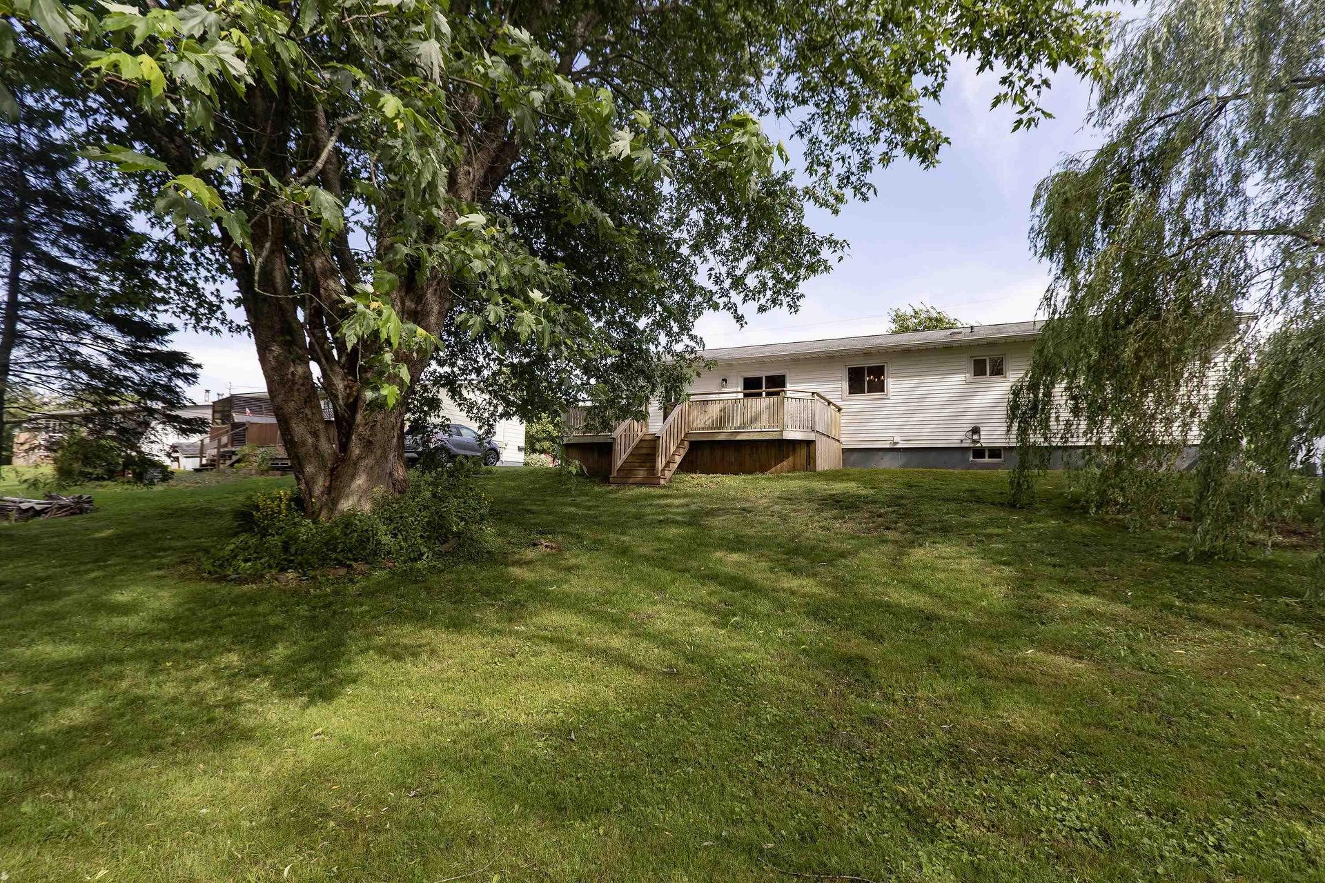 39 Rogers Avenue, Amherst, NS - Outdoor With Deck Patio Veranda