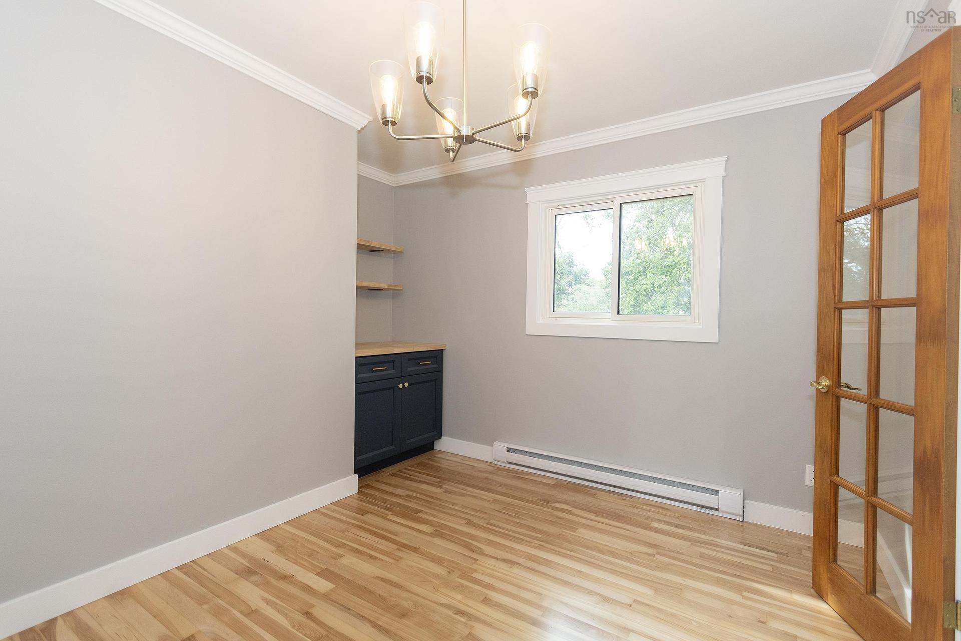 39 Rogers Avenue, Amherst, NS - Indoor Photo Showing Other Room