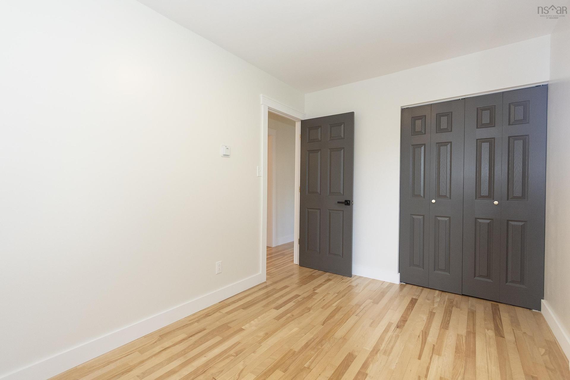 39 Rogers Avenue, Amherst, NS - Indoor Photo Showing Other Room