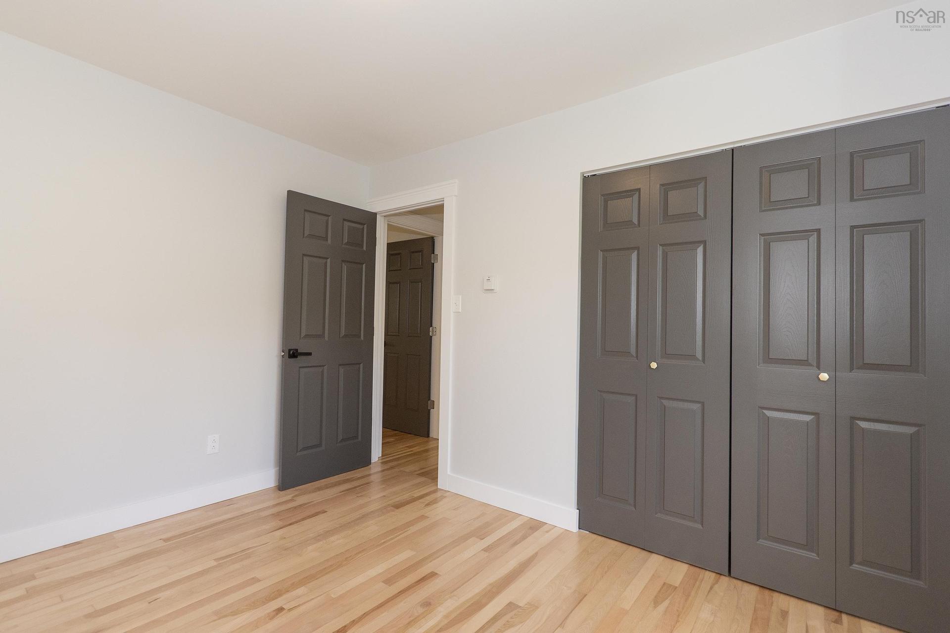 39 Rogers Avenue, Amherst, NS - Indoor Photo Showing Other Room