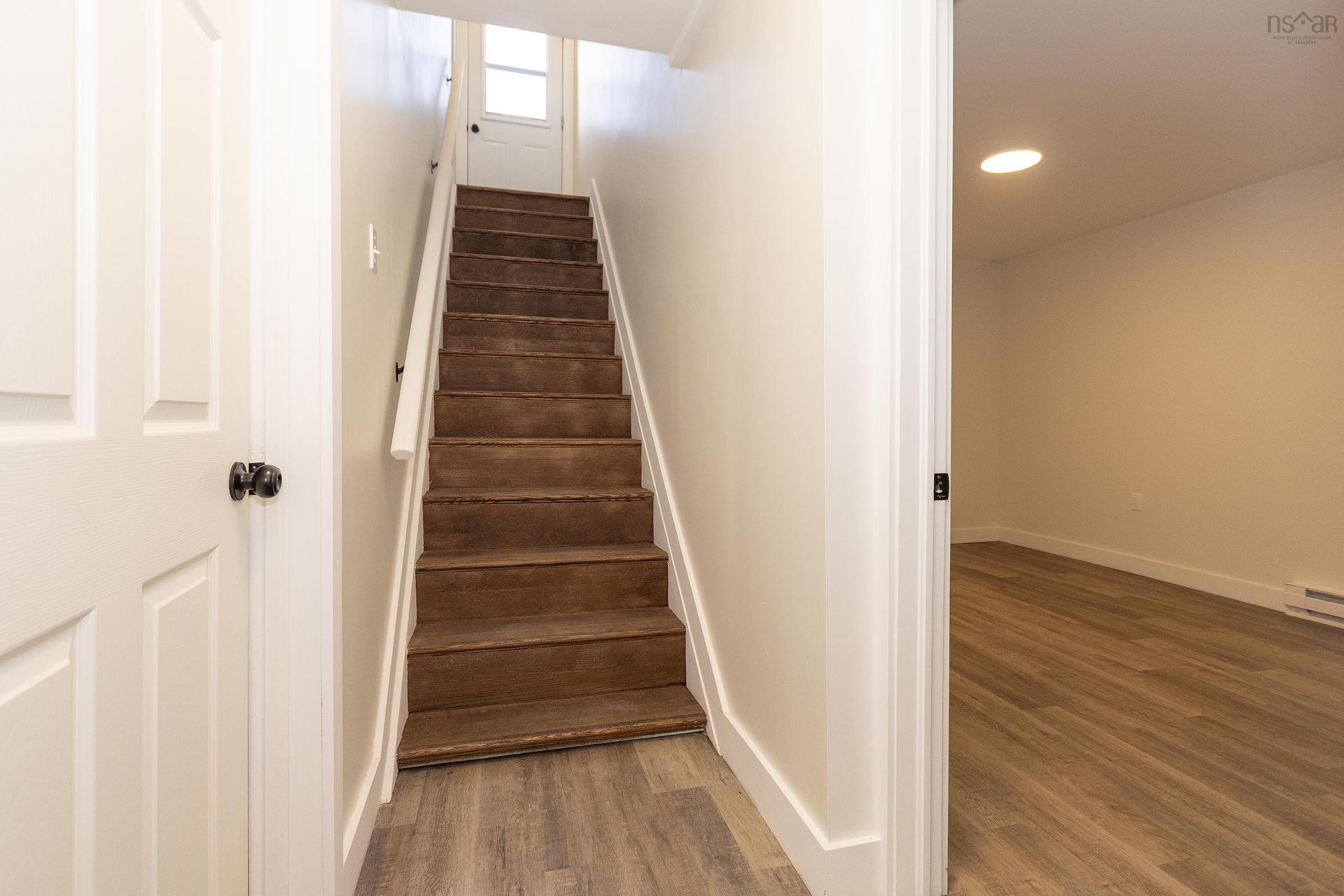 39 Rogers Avenue, Amherst, NS - Indoor Photo Showing Other Room