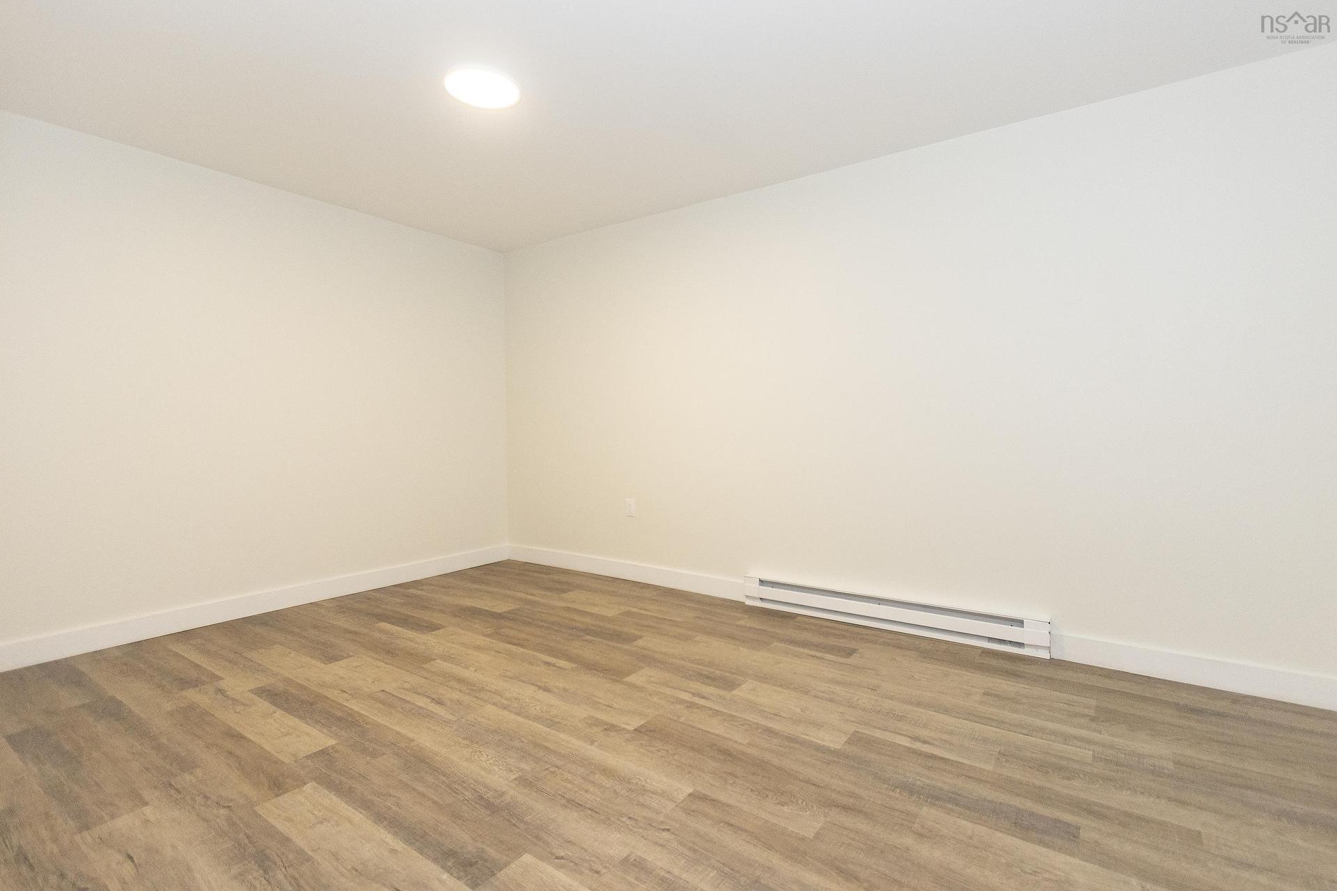 39 Rogers Avenue, Amherst, NS - Indoor Photo Showing Other Room