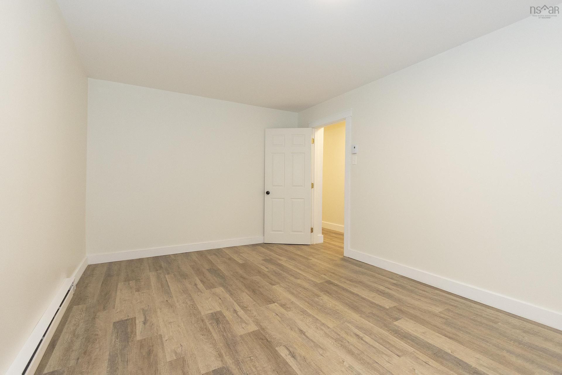 39 Rogers Avenue, Amherst, NS - Indoor Photo Showing Other Room