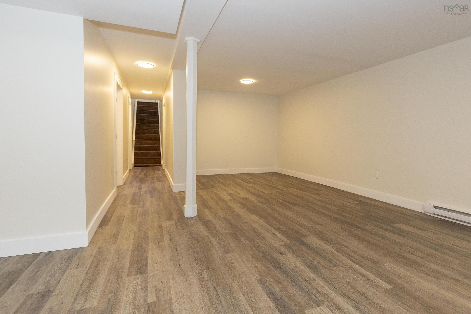39 Rogers Avenue, Amherst, NS - Indoor Photo Showing Other Room