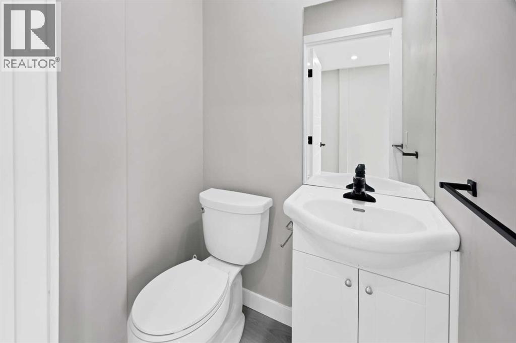 68 Laguna Close Ne, Calgary, AB