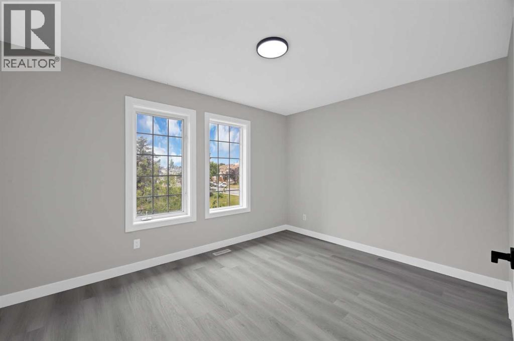 68 Laguna Close Ne, Calgary, AB