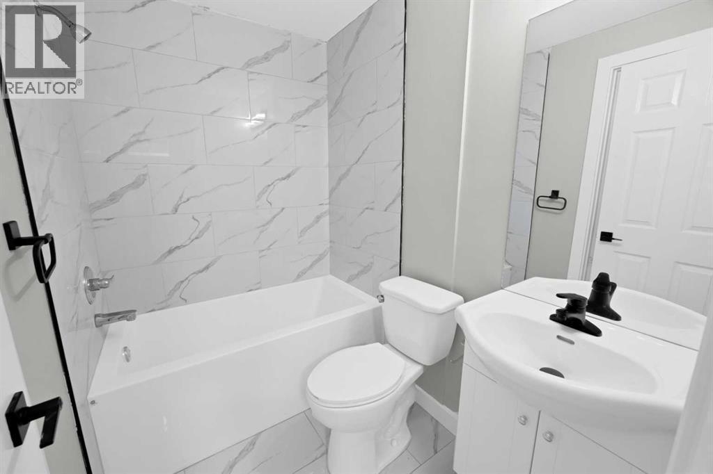 68 Laguna Close Ne, Calgary, AB