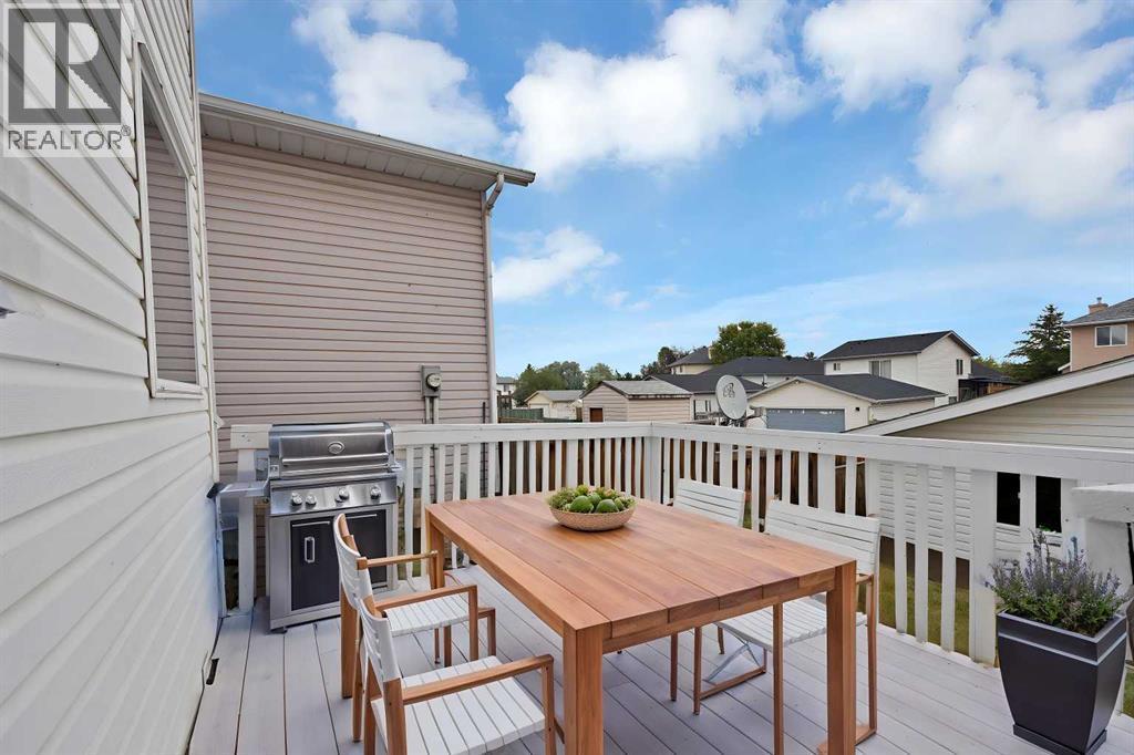 68 Laguna Close Ne, Calgary, AB