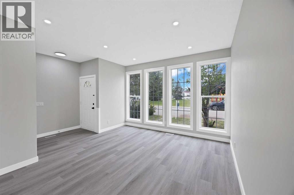 68 Laguna Close Ne, Calgary, AB
