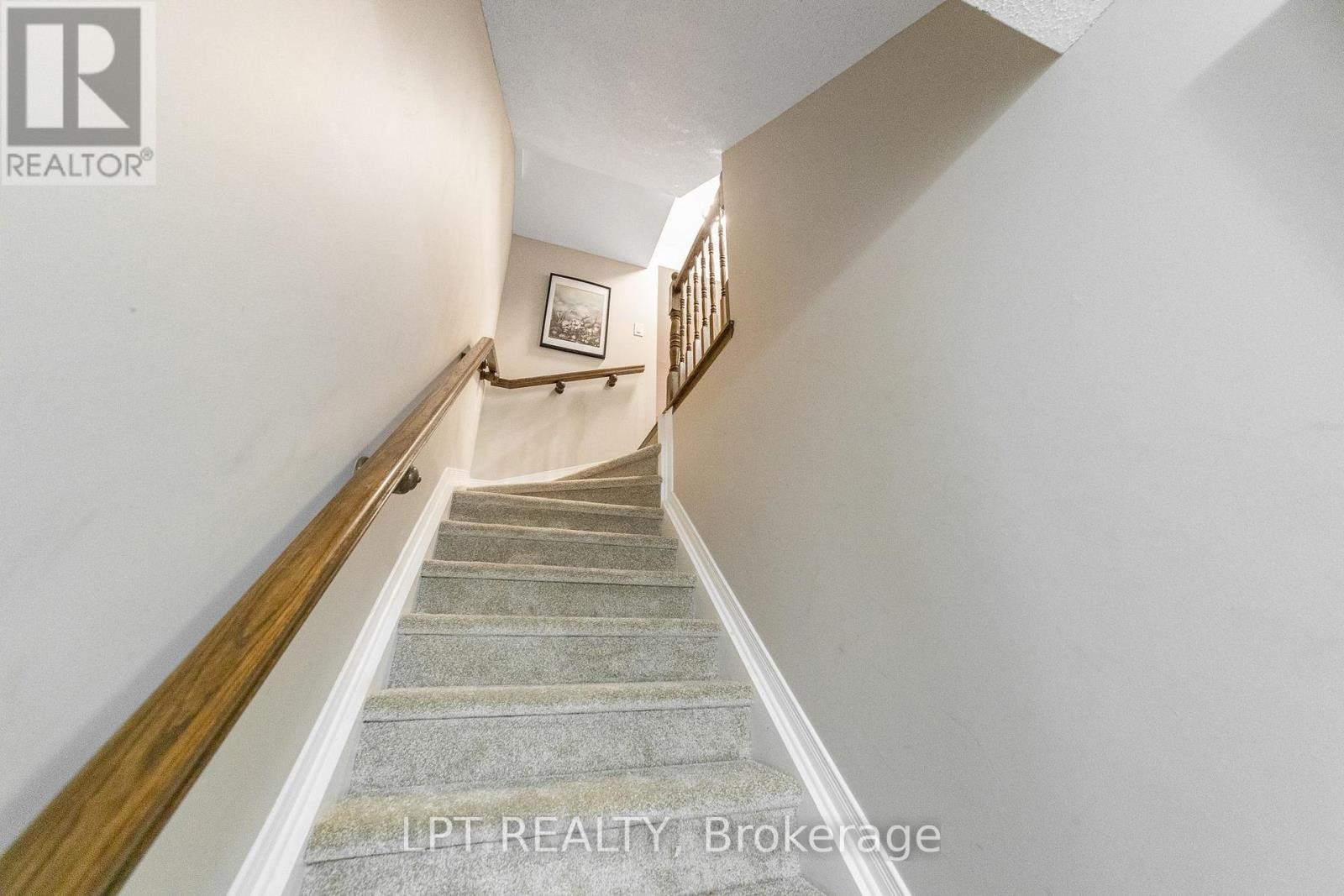 7 - 102 Windswept Private, Ottawa, ON - Indoor Photo Showing Other Room