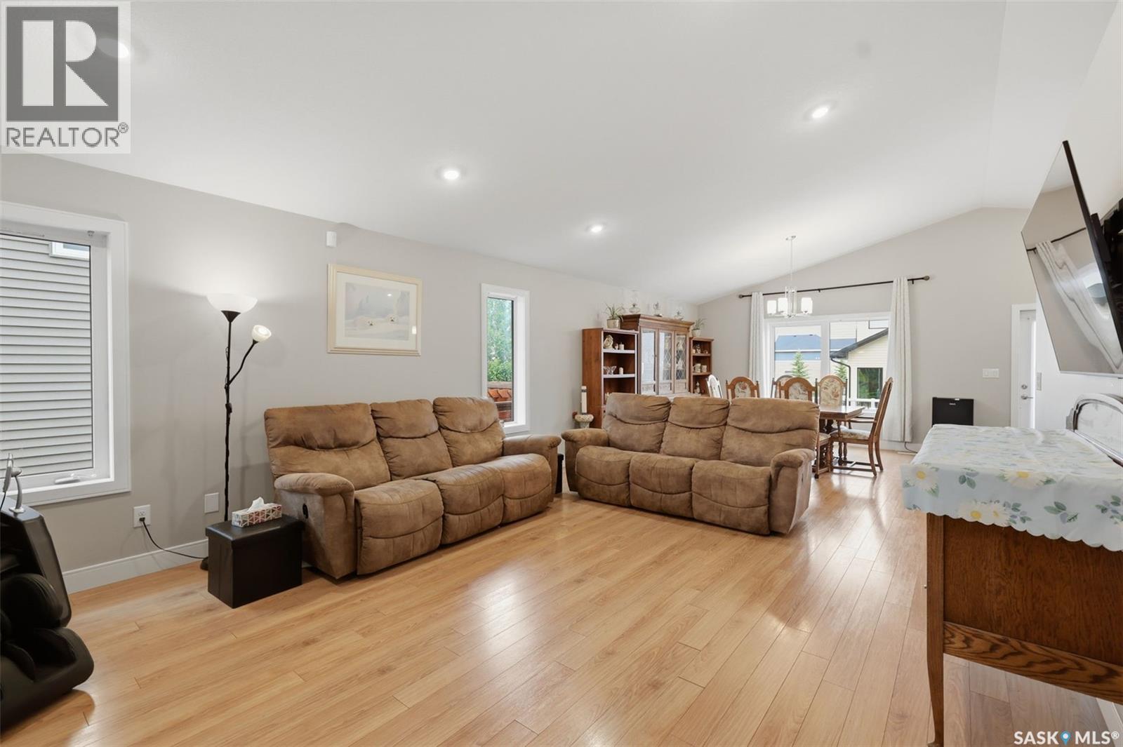 1135 Pringle Way, Saskatoon, SK