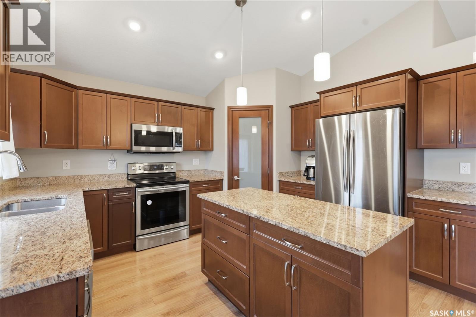 1135 Pringle Way, Saskatoon, SK
