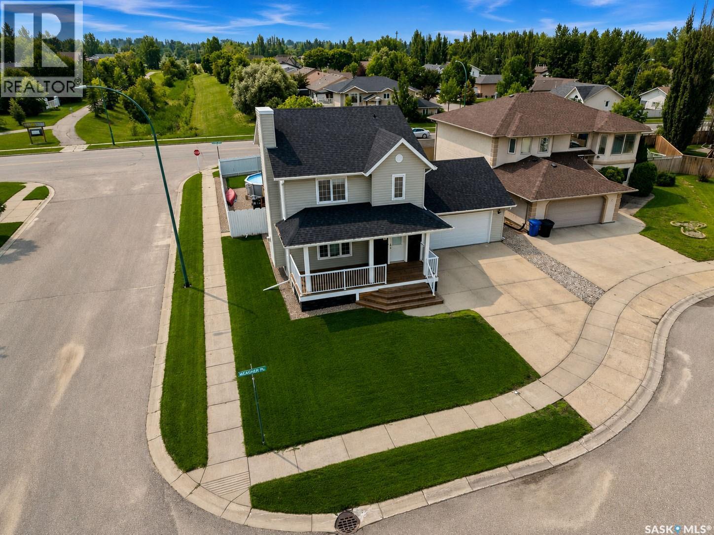 3 Meagher Place, Prince Albert, SK - Outdoor
