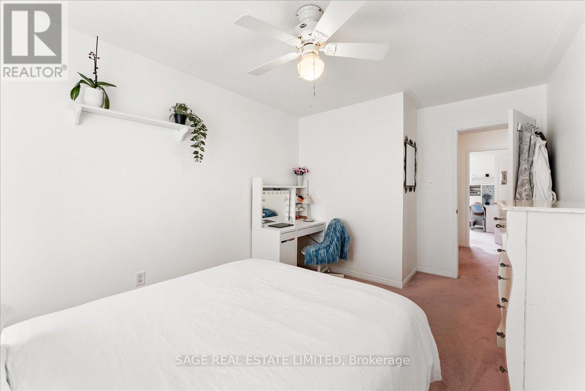 34 Mcsweeney Crescent, Ajax, ON - Indoor Photo Showing Bedroom