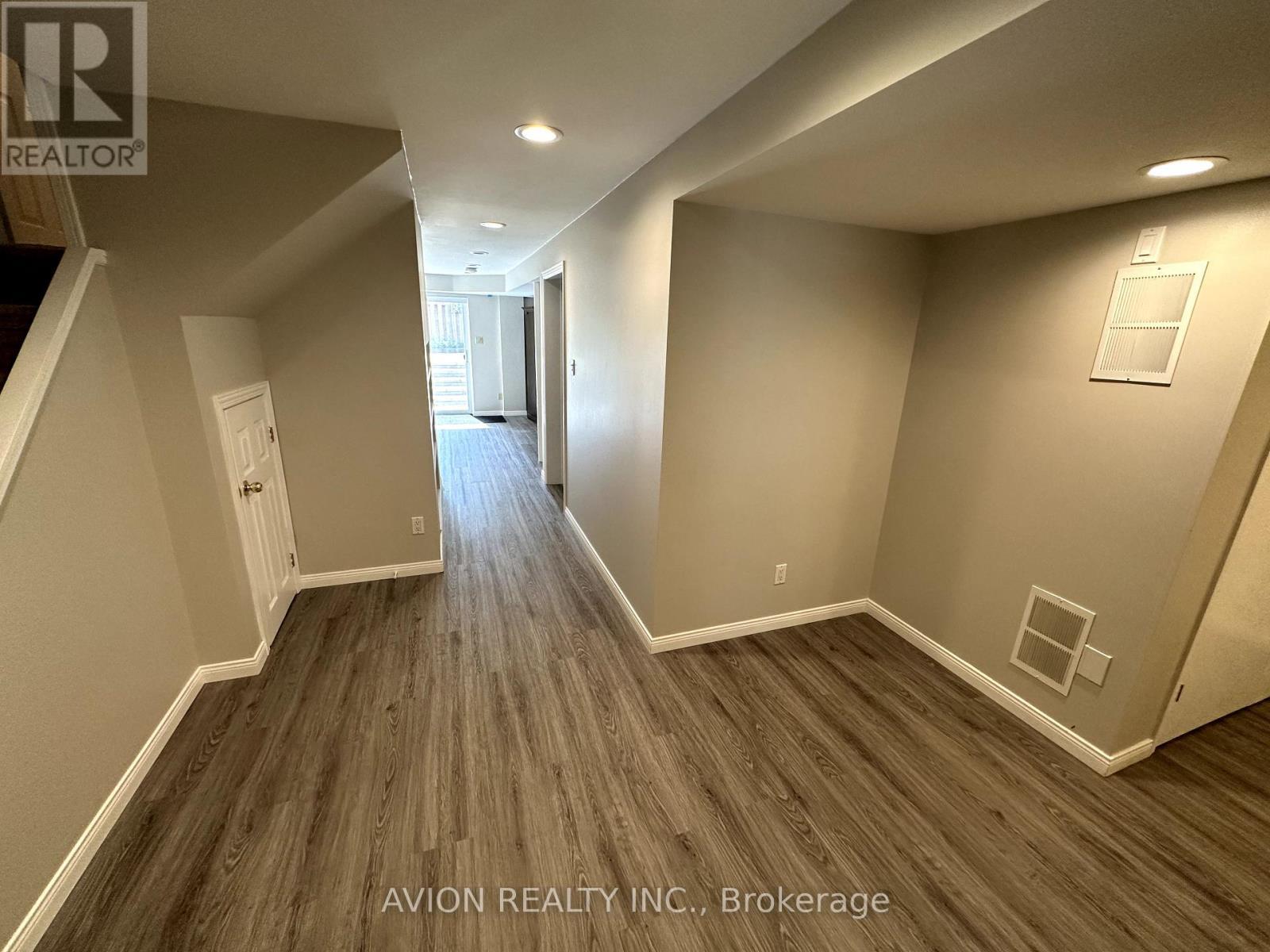 Bsmt - 38 Rush Road, Aurora, ON - Indoor Photo Showing Other Room