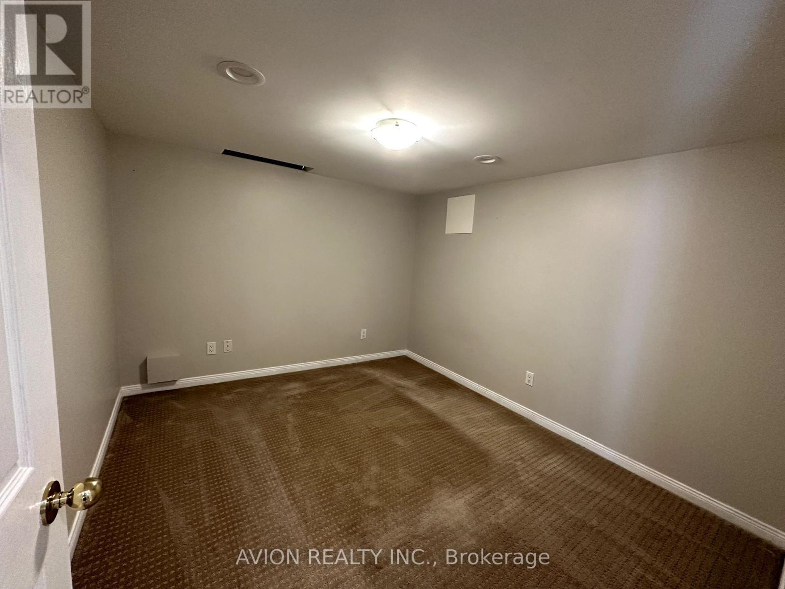 Bsmt - 38 Rush Road, Aurora, ON - Indoor Photo Showing Other Room
