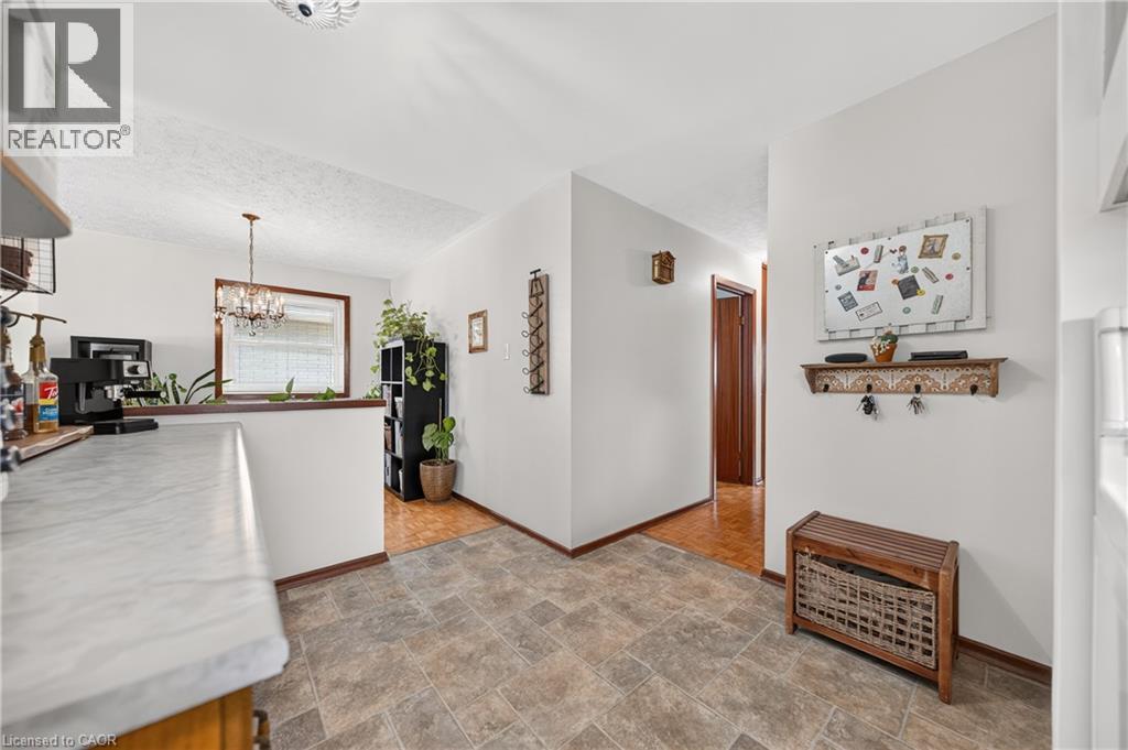111 Kimberly Crescent, Kitchener, ON - Indoor
