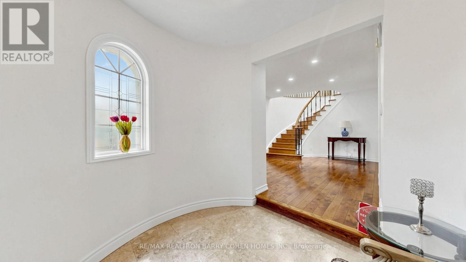 Main/Upper - 15 Sonata Crescent, Toronto, ON - Indoor Photo Showing Other Room