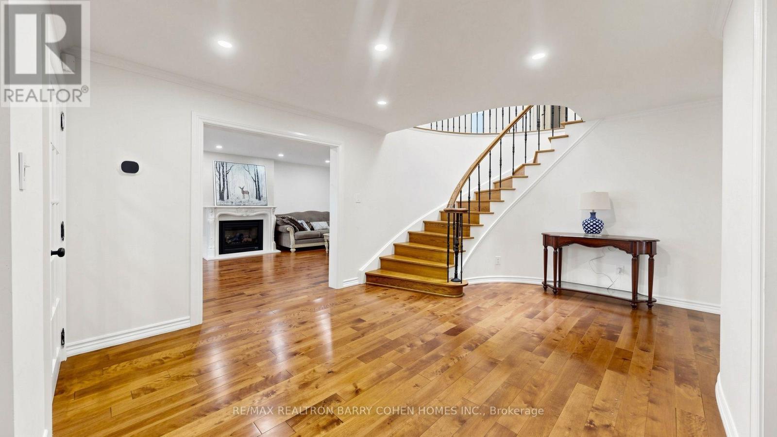 Main/Upper - 15 Sonata Crescent, Toronto, ON - Indoor Photo Showing Other Room