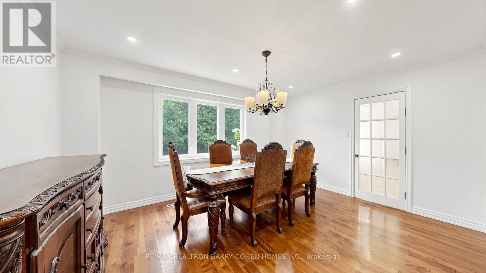 Main/Upper - 15 Sonata Crescent, Toronto, ON - Indoor Photo Showing Dining Room