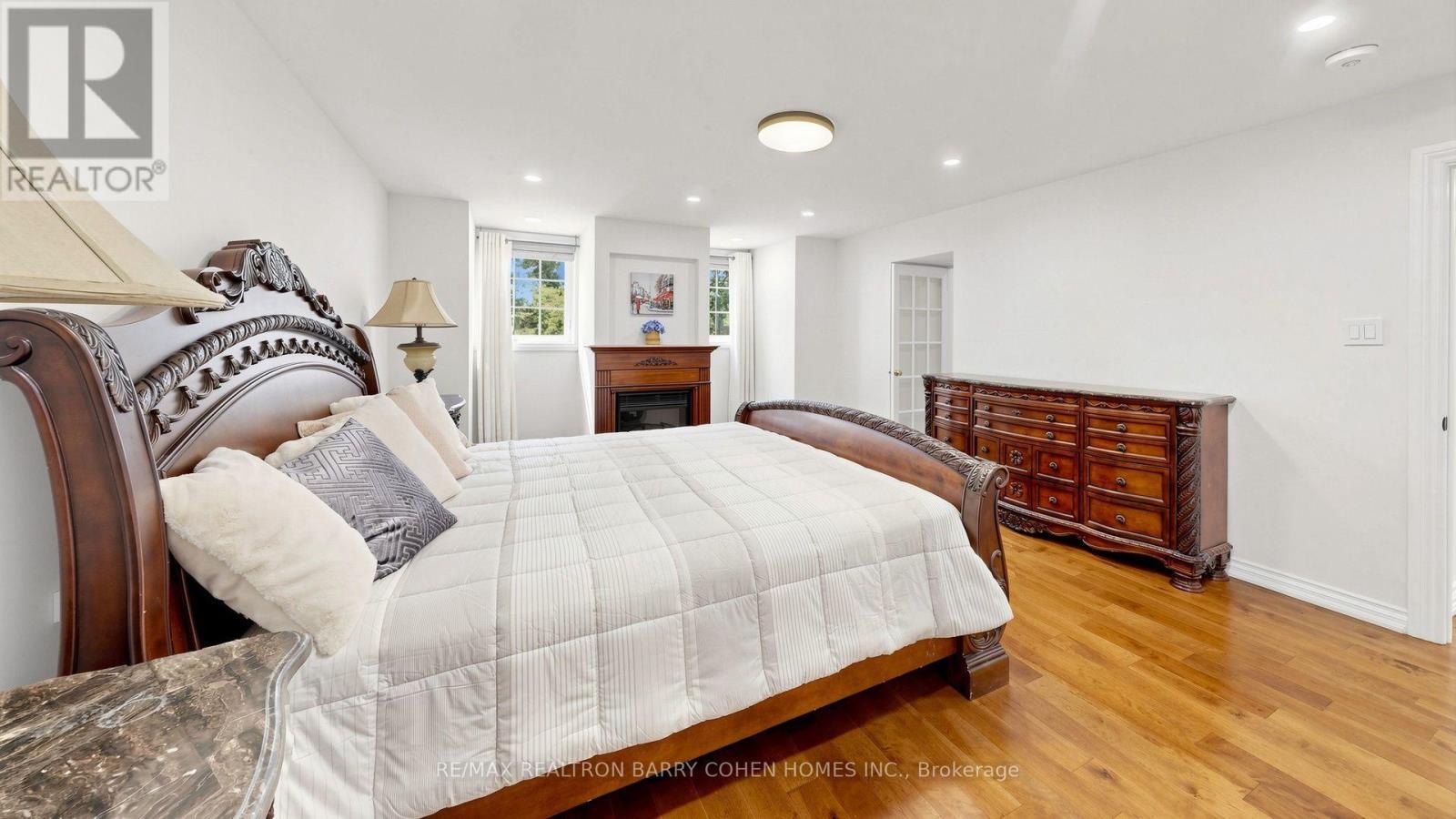 Main/Upper - 15 Sonata Crescent, Toronto, ON - Indoor Photo Showing Bedroom