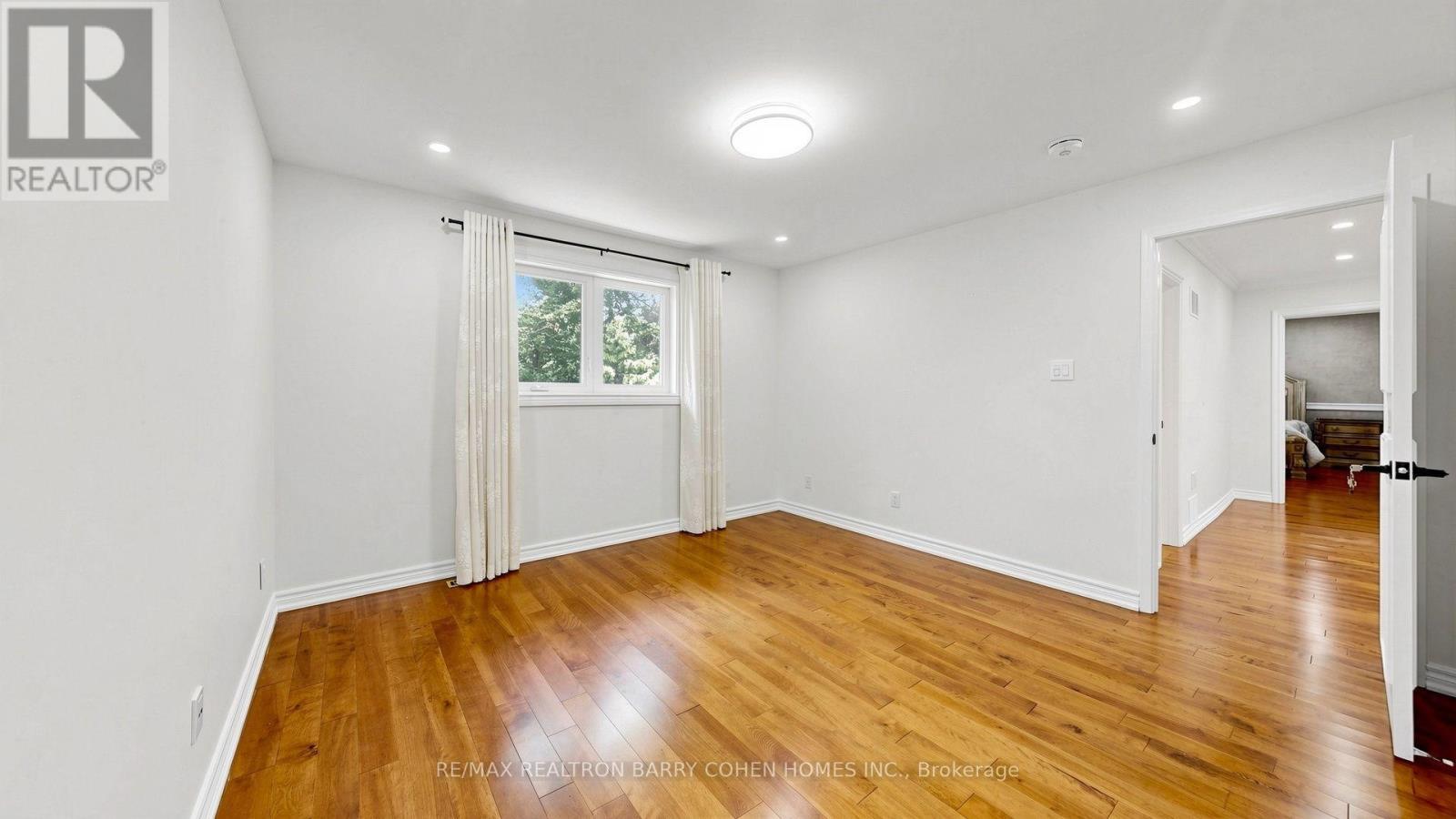 Main/Upper - 15 Sonata Crescent, Toronto, ON - Indoor Photo Showing Other Room