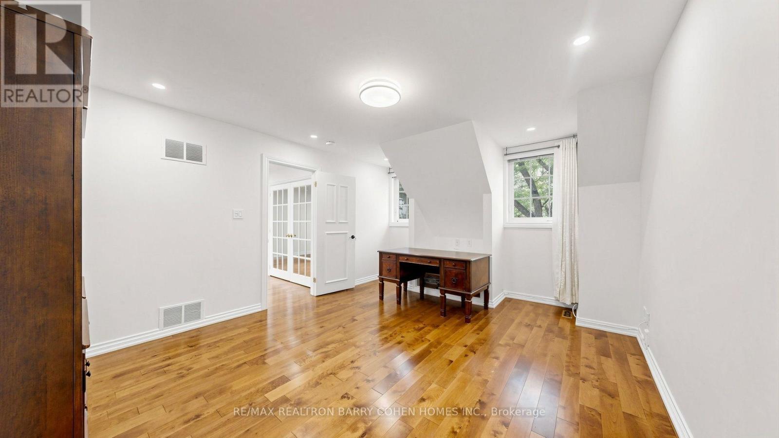 Main/Upper - 15 Sonata Crescent, Toronto, ON - Indoor Photo Showing Other Room
