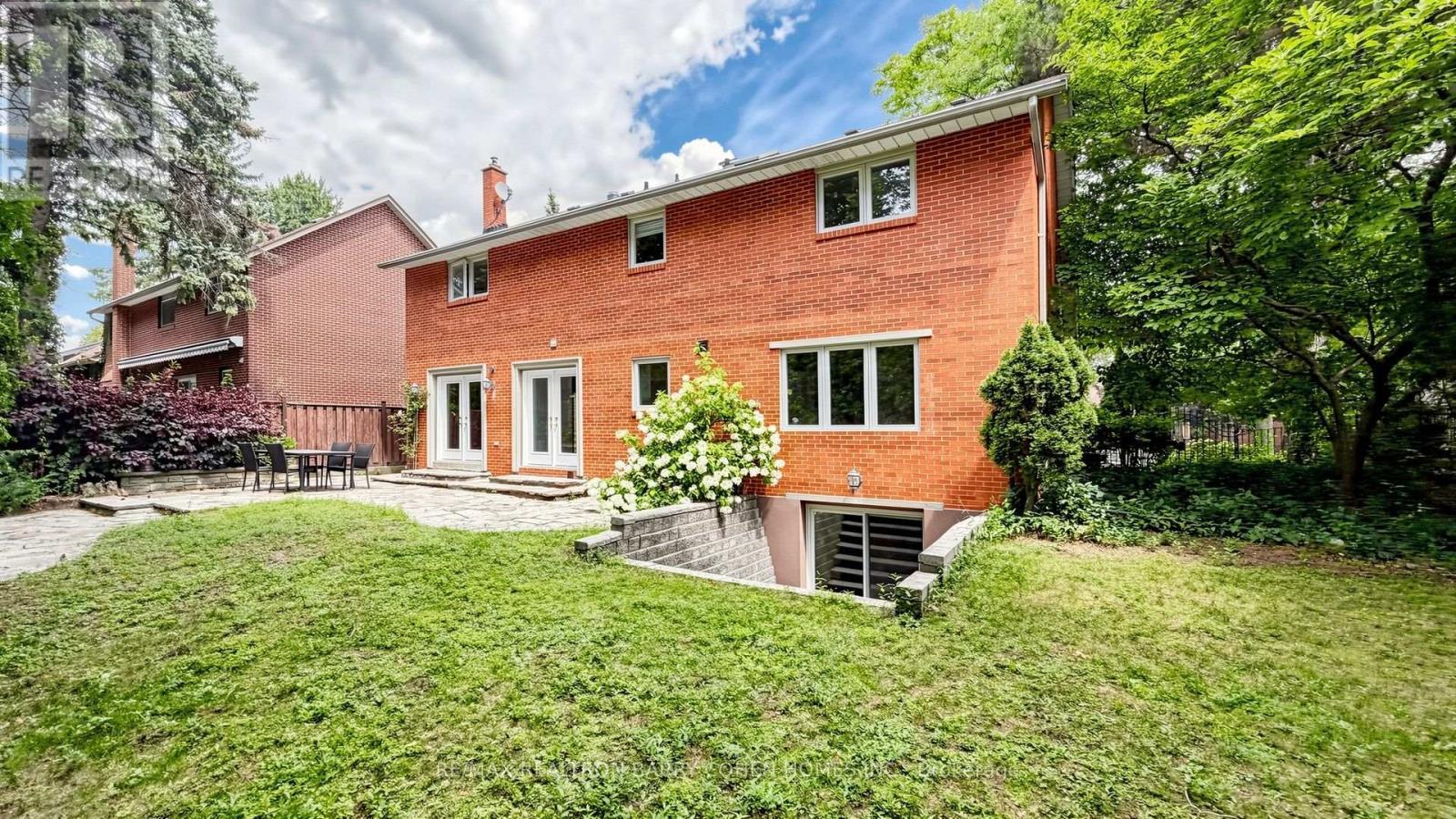 Main/Upper - 15 Sonata Crescent, Toronto, ON - Outdoor With Exterior