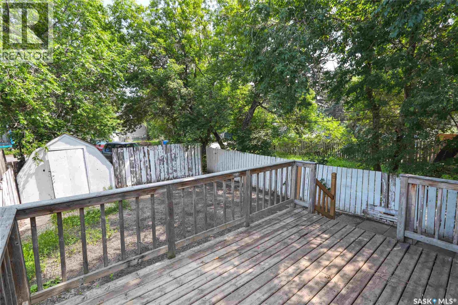 429 St John Street, Regina, SK - Outdoor With Deck Patio Veranda