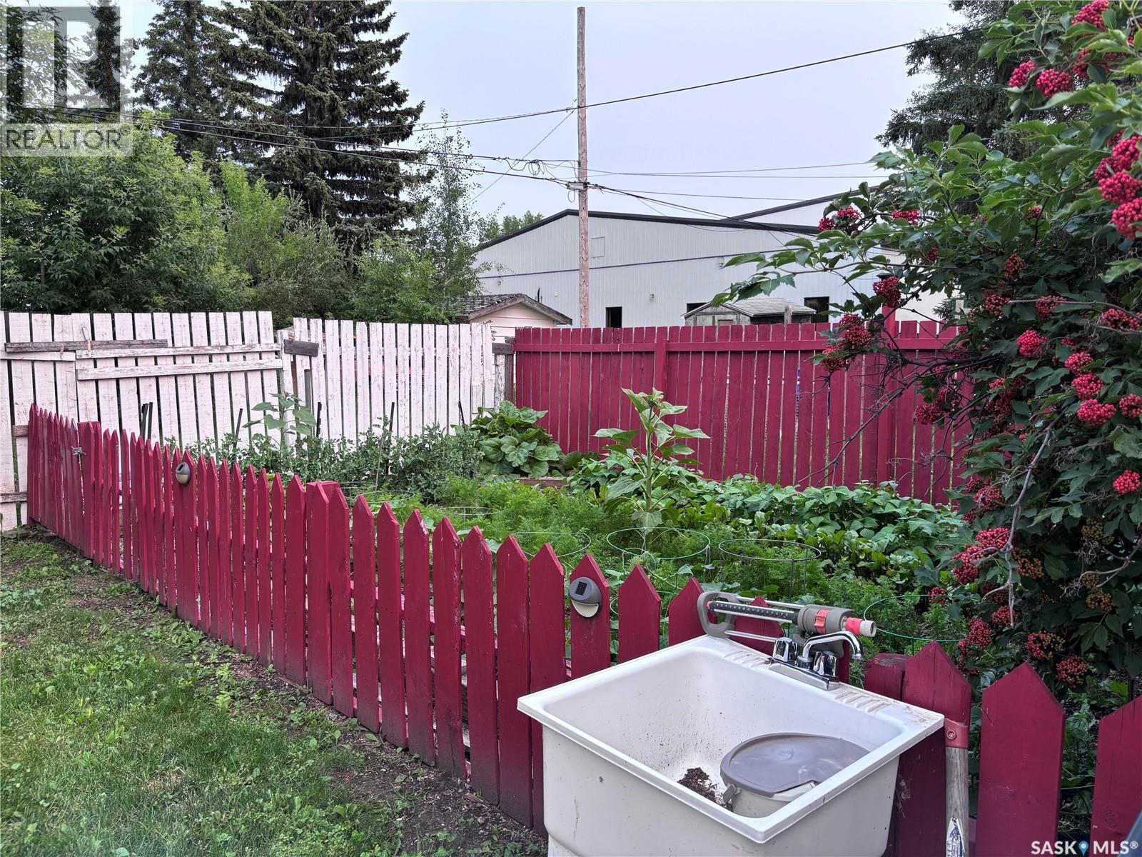 220 4Th Street, Dalmeny, SK - Outdoor