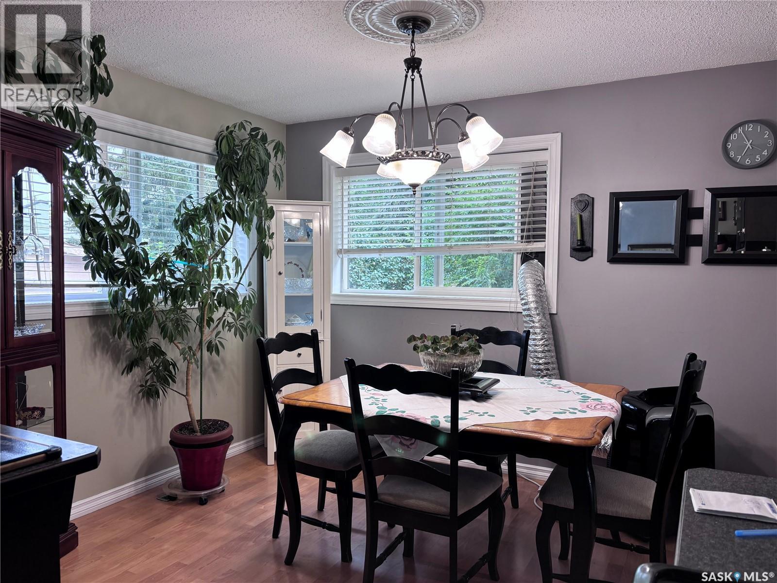 220 4Th Street, Dalmeny, SK - Indoor Photo Showing Dining Room
