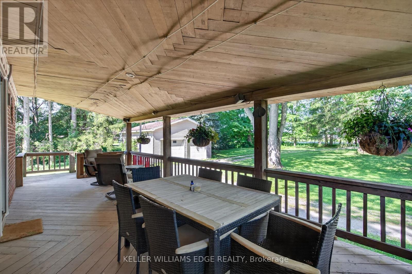 162 5Th Concession Road E, Hamilton, ON - Outdoor With Deck Patio Veranda With Exterior