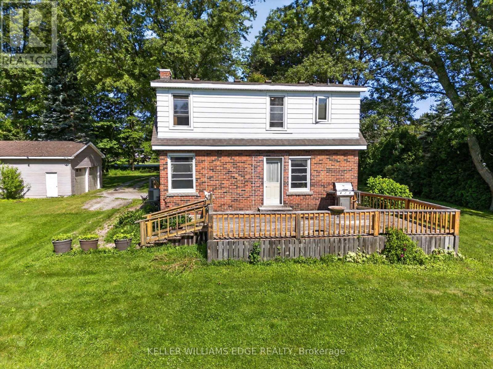 162 5Th Concession Road E, Hamilton, ON - Outdoor