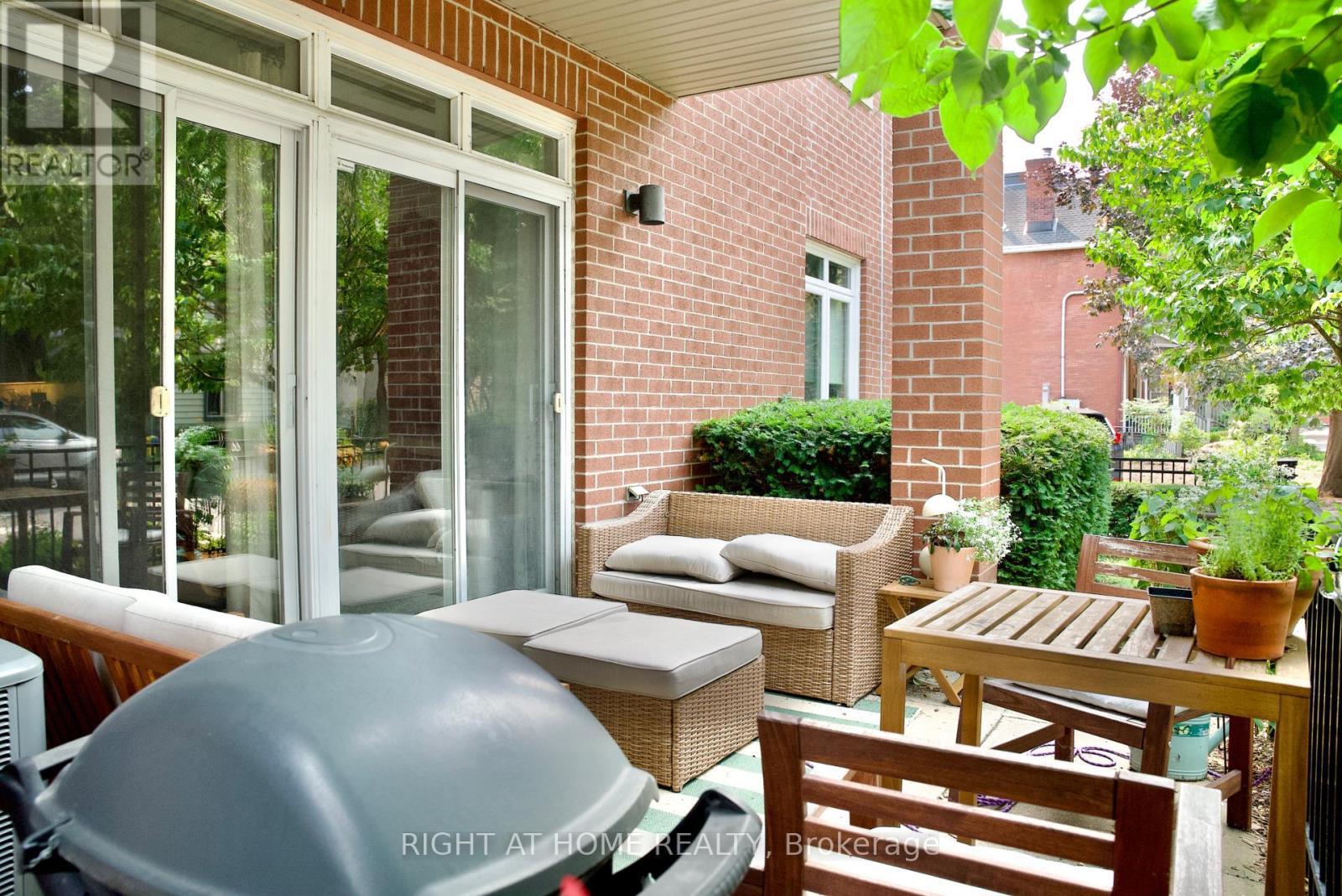 109 - 400 Mcleod Street, Ottawa, ON - Outdoor With Deck Patio Veranda With Exterior