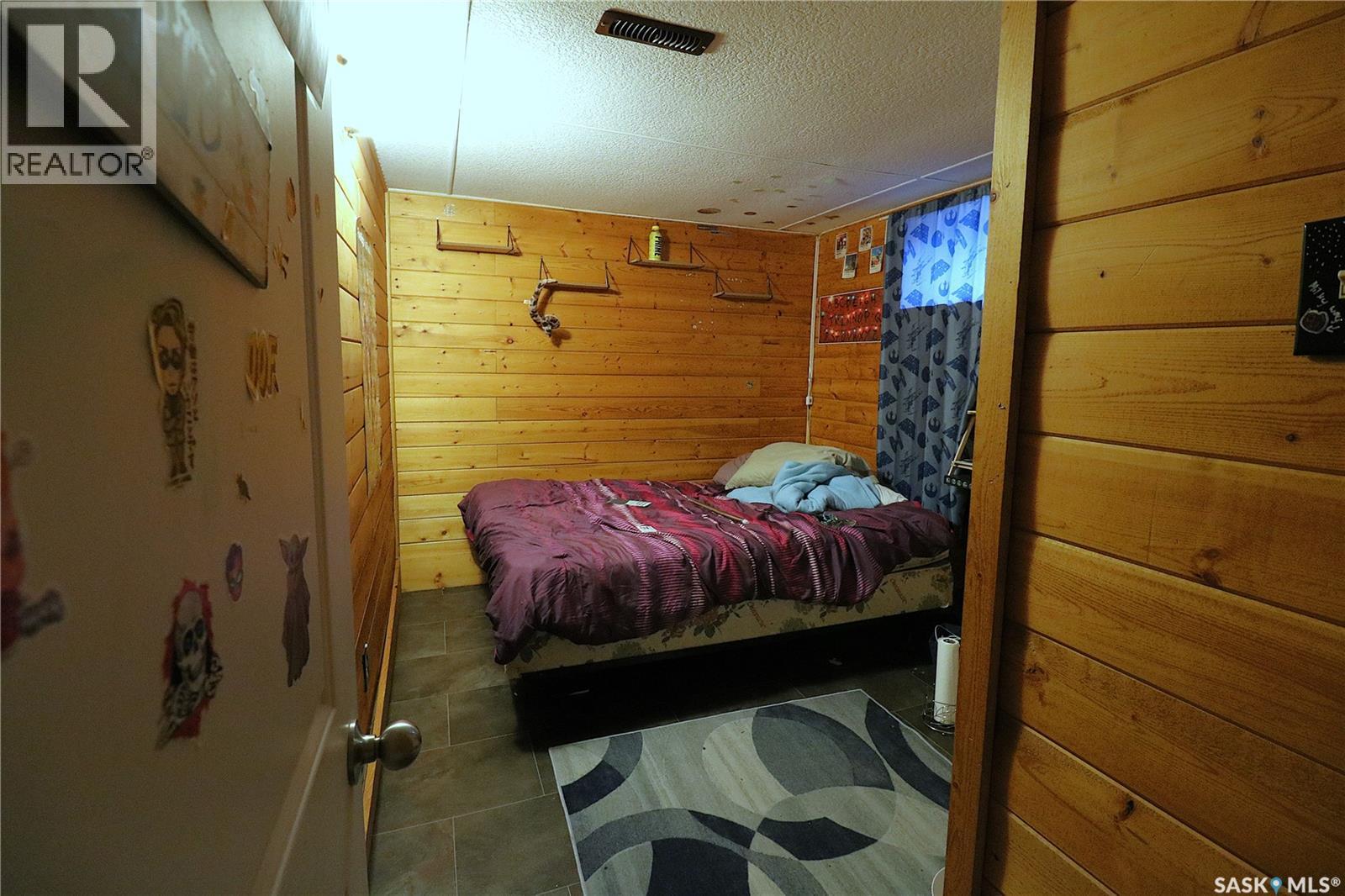 111 Henderson Street, Grayson, SK - Indoor Photo Showing Bedroom