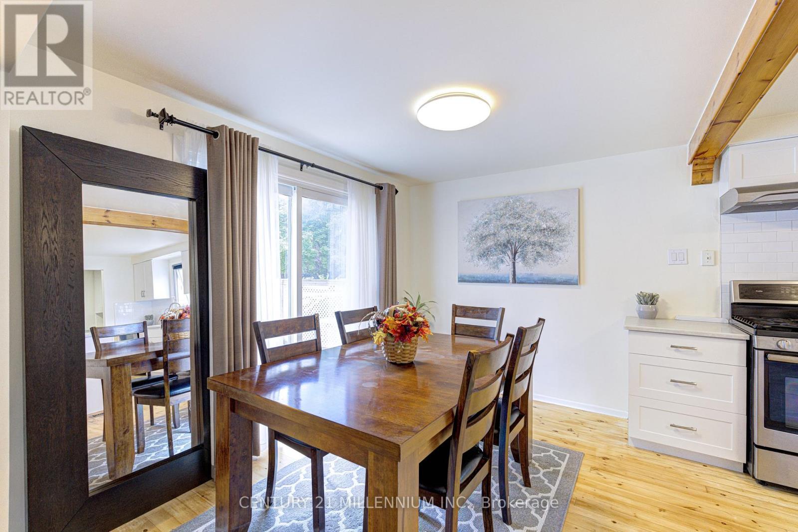 59 Lewis Crescent, Kitchener, ON - Indoor Photo Showing Dining Room