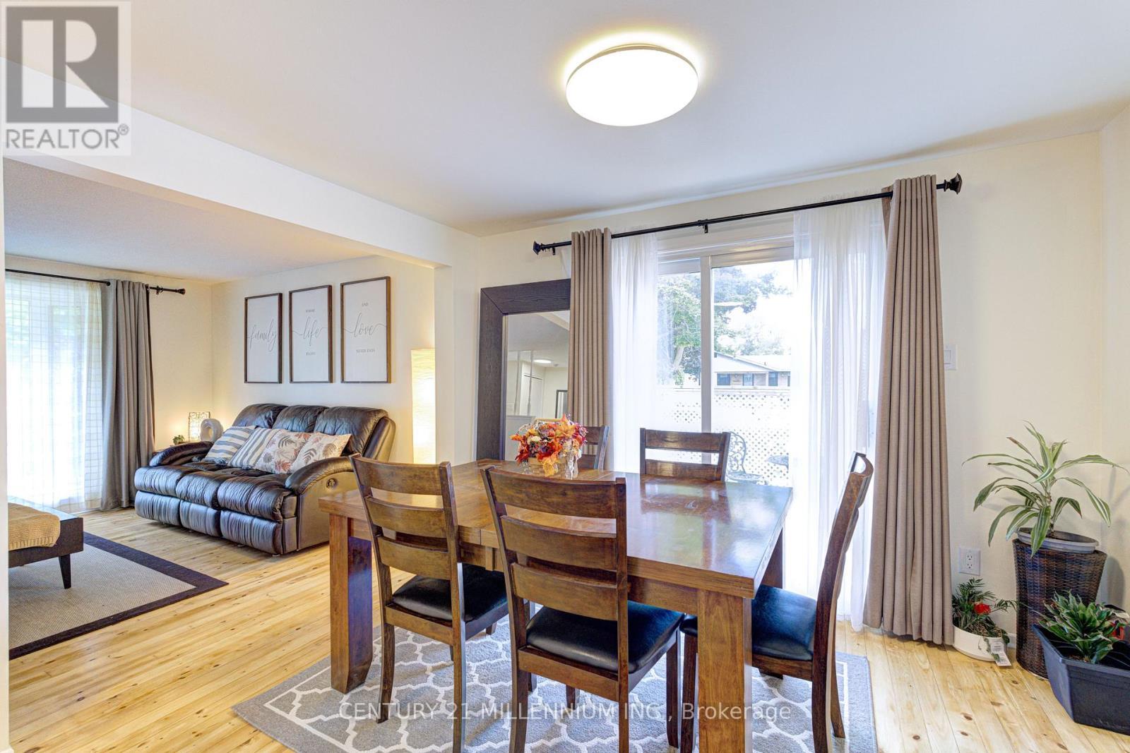 59 Lewis Crescent, Kitchener, ON - Indoor Photo Showing Dining Room